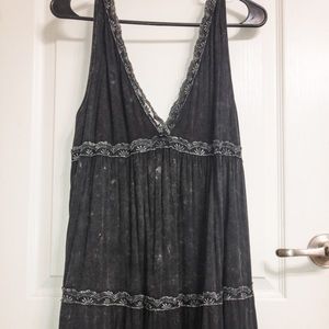POL distressed black tank